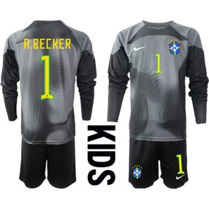 Brazílie Alisson Becker #1 Brankářské Dětské Domácí dres komplet MS 2022 Dlouhý Rukáv (+ trenýrky)